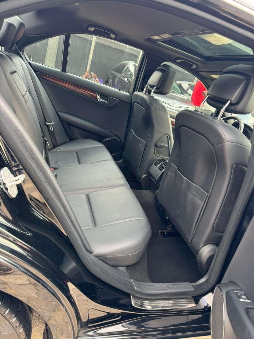 Mercedes Benz C 300